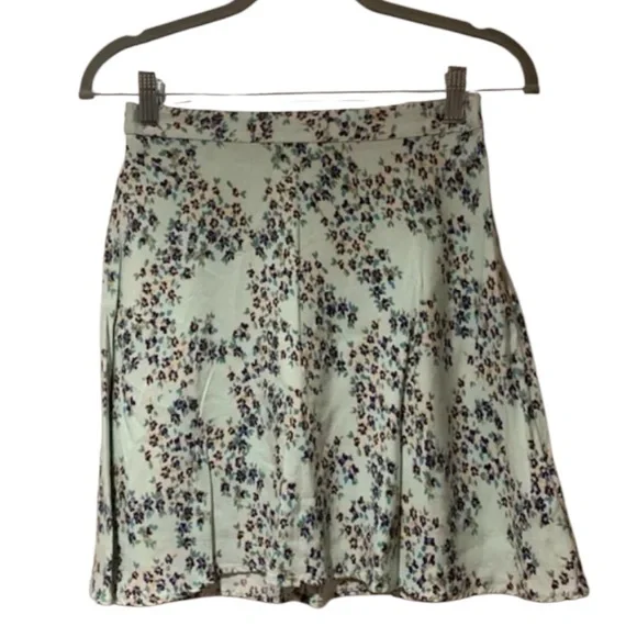 Kimchi Blue - SMALL- A-Line Skirt with Floral Pattern Urban Outfitters Zip Rayon - Picture 4 of 9